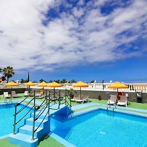 olympia-playa-de-las-americas-tenerife-38660.tenerifehoteles.net/